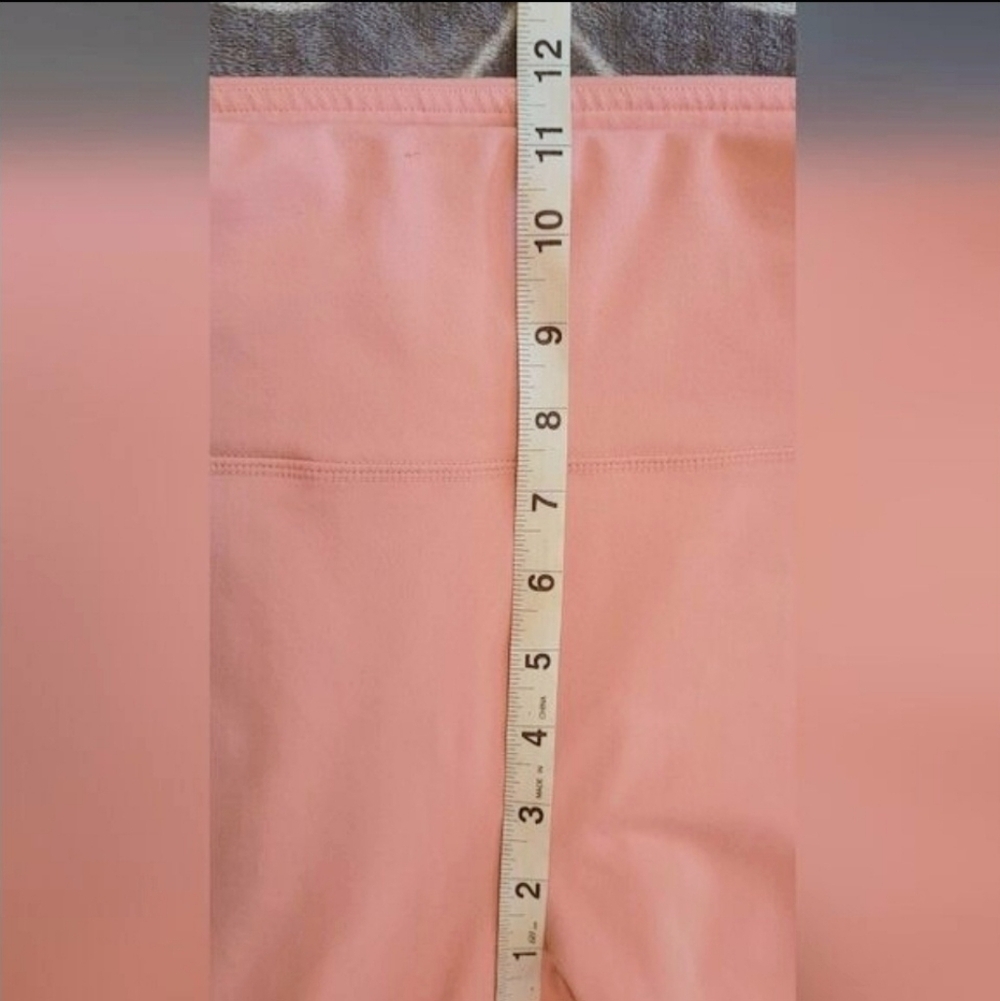 Fabletics High Rise Mesh Leggings | Peach Pink | Athletic Workout | Size M - Picture 7 of 9